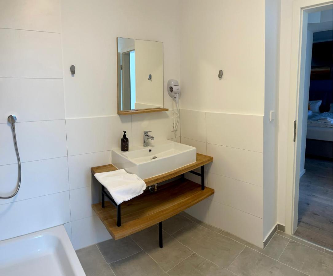 Aparthotel Neumuenster City Экстерьер фото